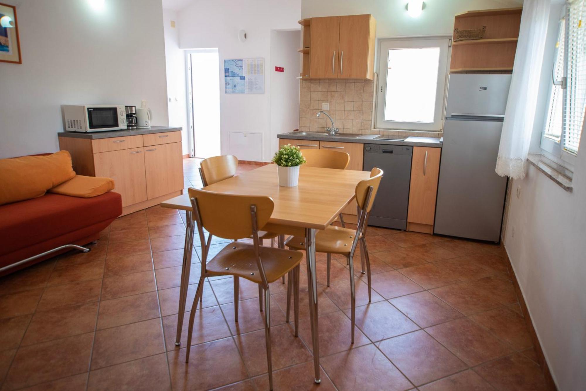 Apartments Andreja Паг Экстерьер фото