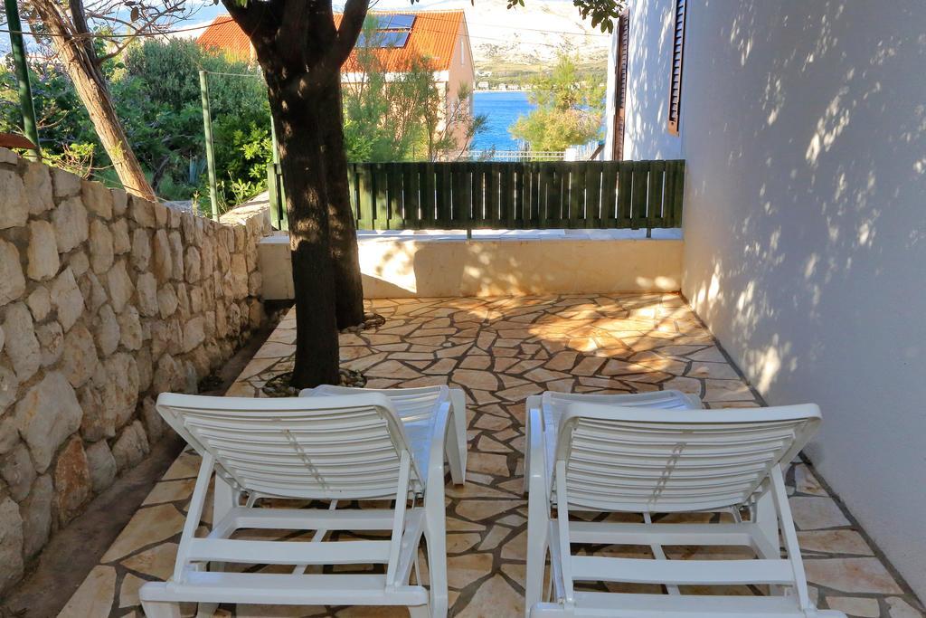 Apartments Andreja Паг Экстерьер фото