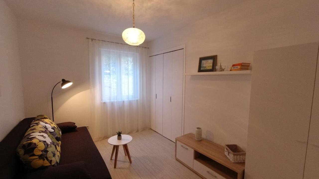Apartments Andreja Паг Экстерьер фото